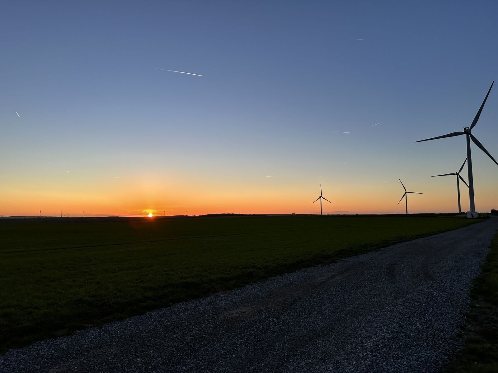 Coucher de soleil sur la campagne
